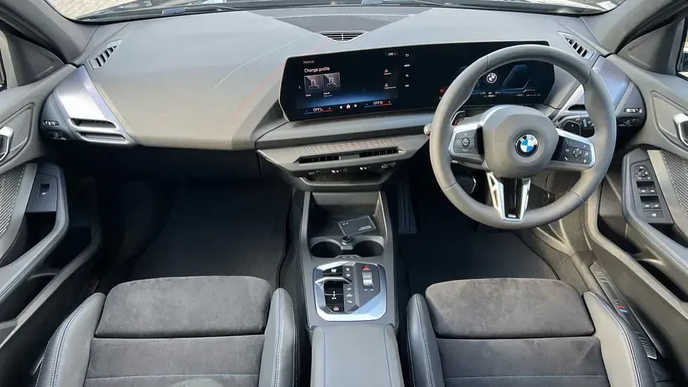 Used BMW 123 M Sport 215 HP (158 kW) 2025 Black Hatchback