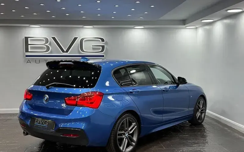 Used BMW 118 M Sport 150 HP (110 kW) 2015 Blue Hatchback