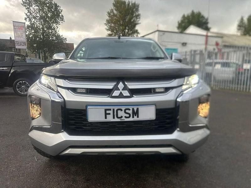 Used Mitsubishi L200 Warrior 148 HP (108 kW) 2021 Silver Pickup