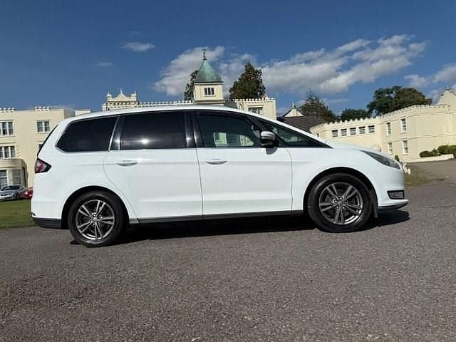 Used Ford Galaxy Titanium 150 HP (110 kW) 2016 White MPV