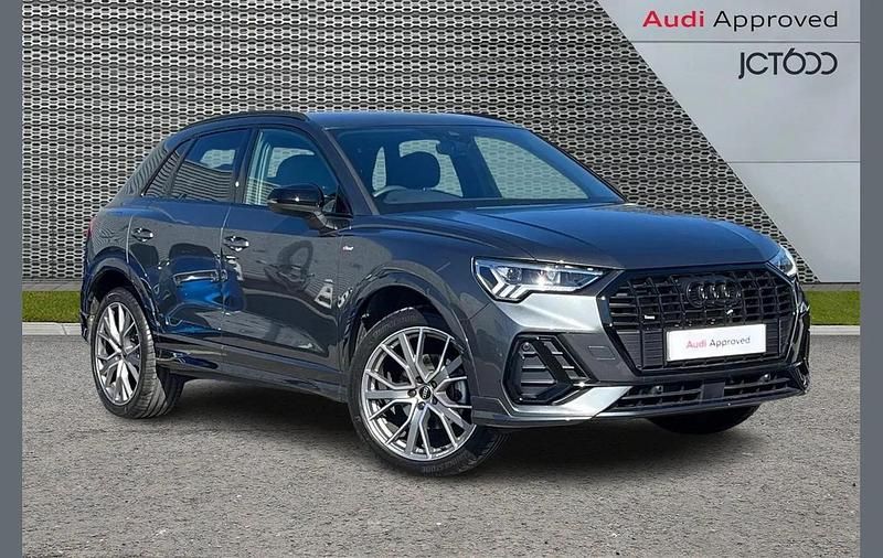 Used Audi Q3 Black Edition 150 HP (110 kW) 2025 Grey SUV