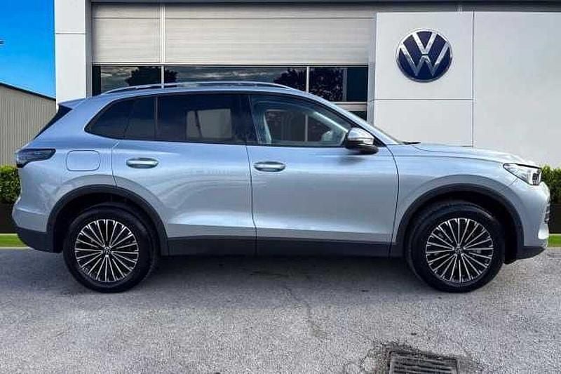 Used VW Tiguan Match 204 HP (150 kW) 2025 Silver SUV