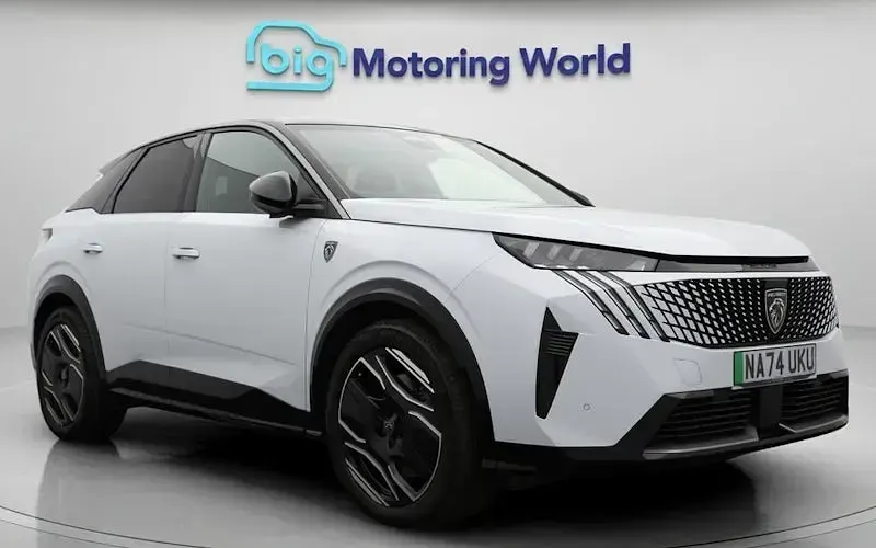 Used Peugeot e-3008 GT 156 kW (213 HP) 2024 SUV