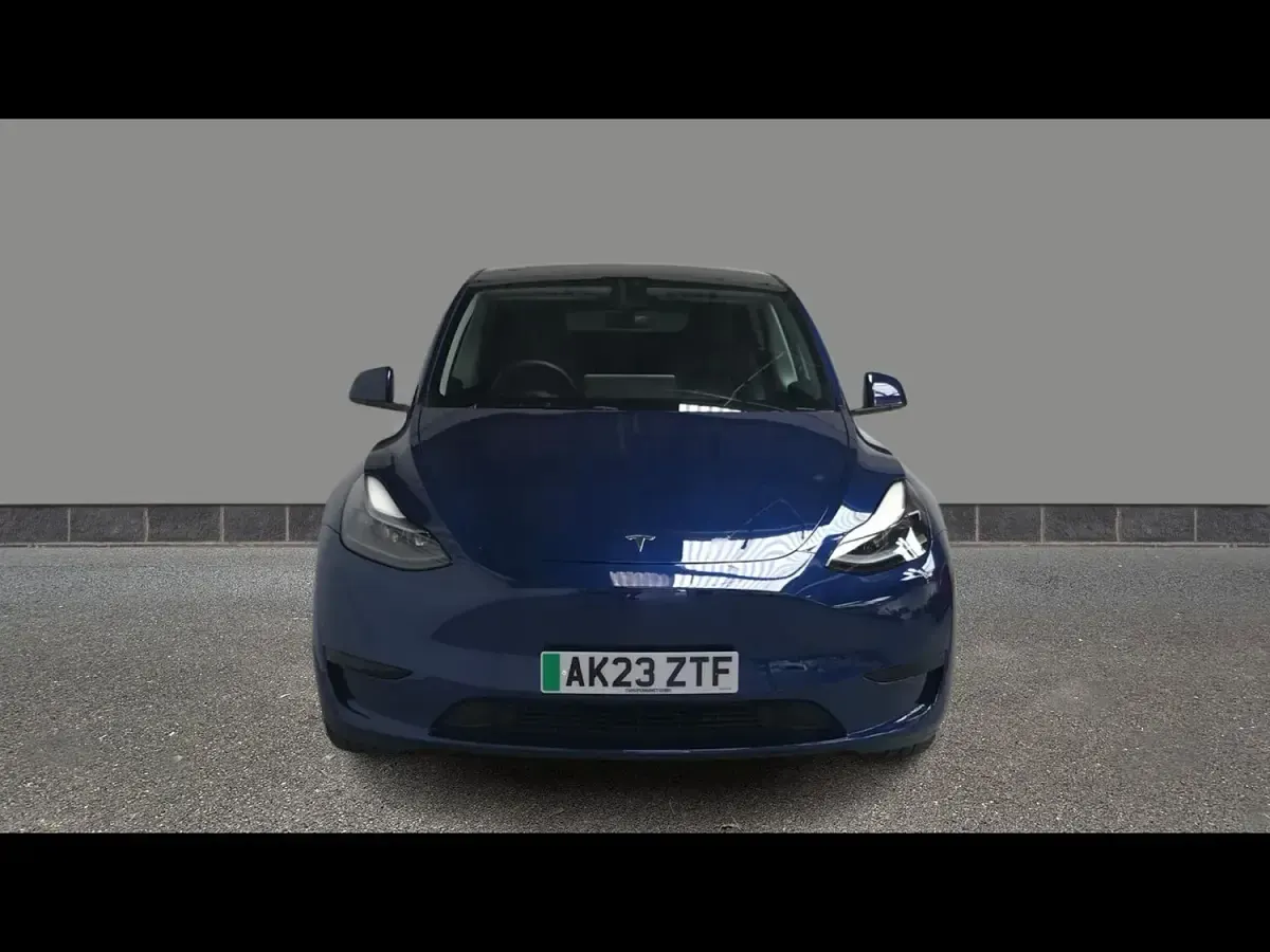 Used Tesla Model Y RWD 219 kW (299 HP) 2023 Blue SUV