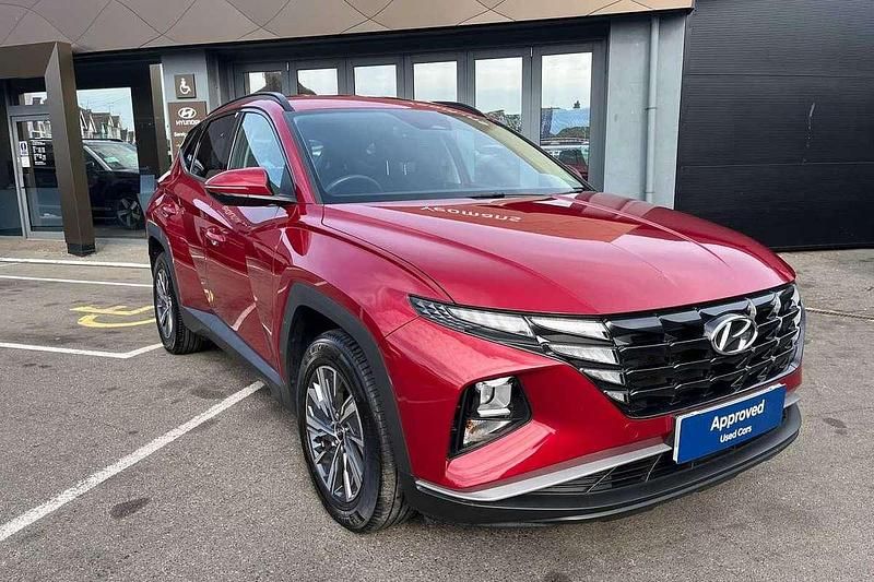 Red Used 2022 Hyundai Tucson SE SUV | £19,506 (Fair price) - Image 1/4