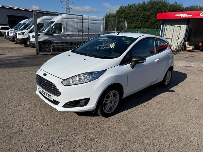 White Used 2013 Ford Fiesta Zetec Hatchback | £1,995 (Super price) - Image 1/4