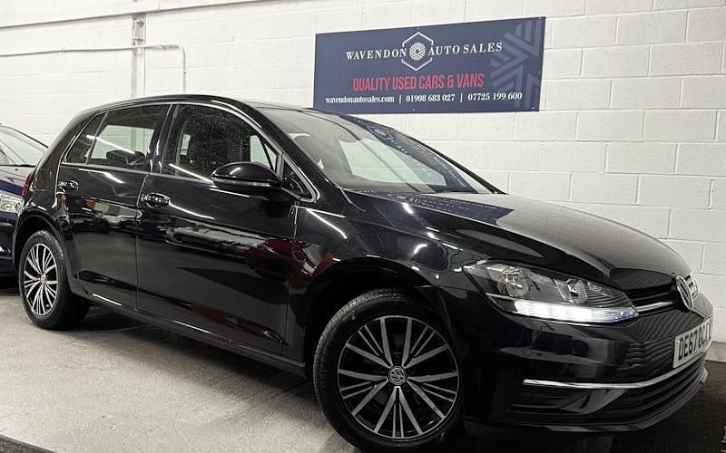 Used VW Golf VII SE 125 HP (91 kW) 2017 Black Hatchback