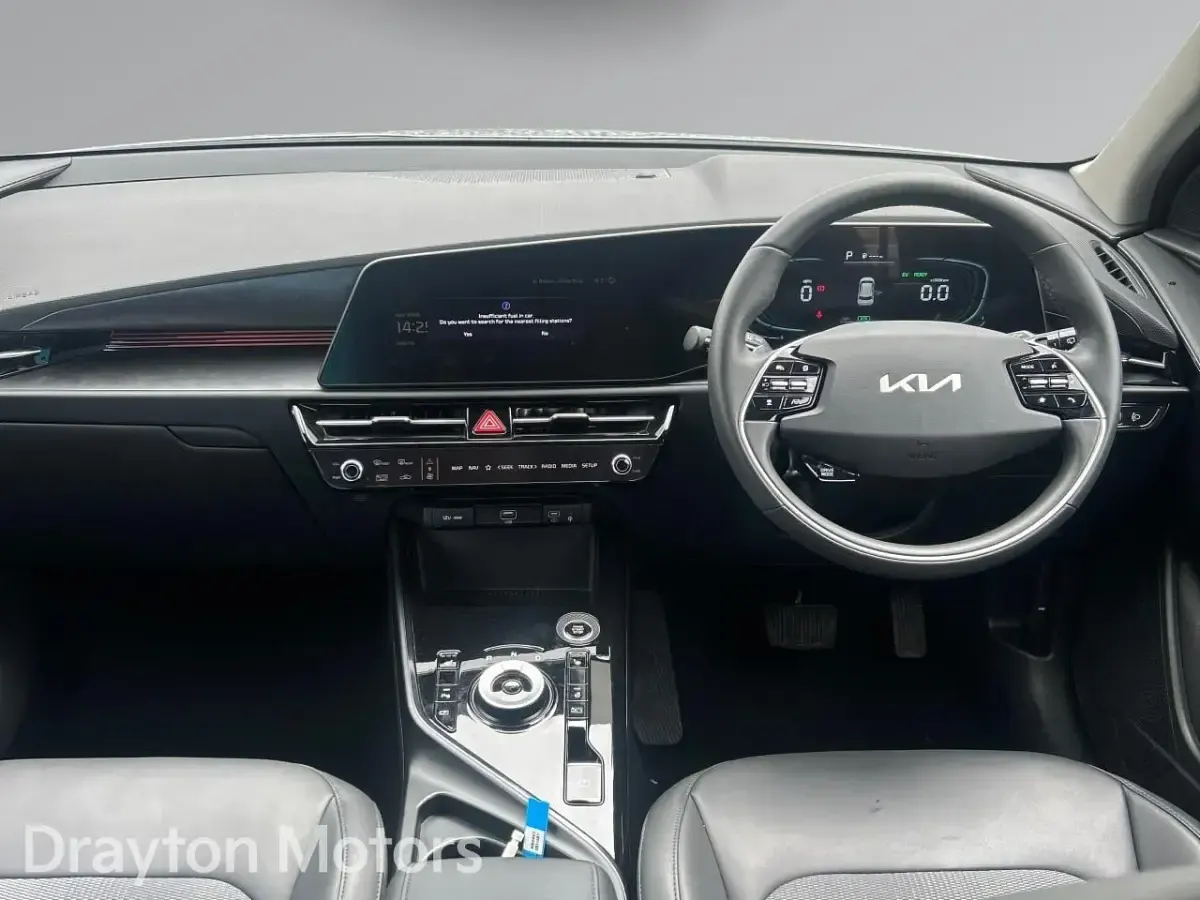 Used Kia Niro 127 HP (93 kW) 2025 Grey SUV