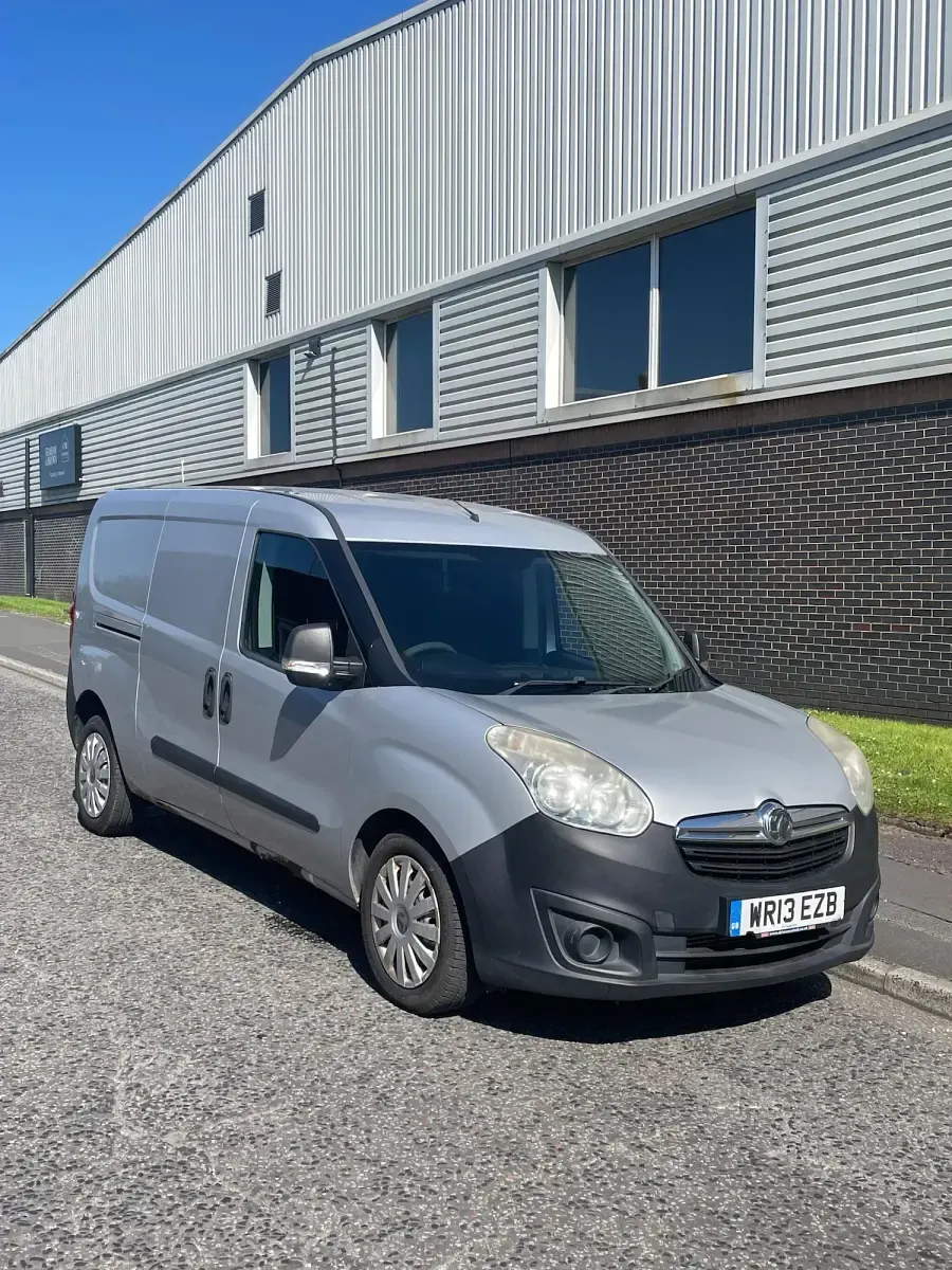 Used Vauxhall Combo 2013 Silver MPV