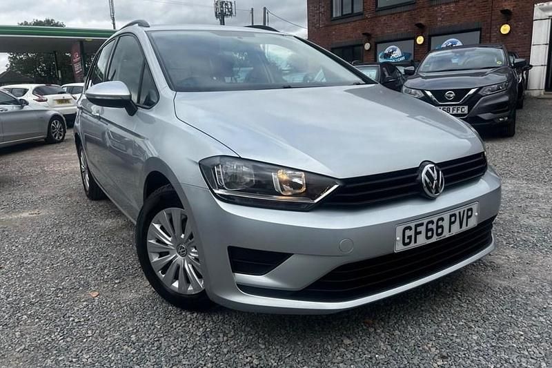 Used 2016 VW Golf VII S | £6,650 (Good price) - Image 1/1