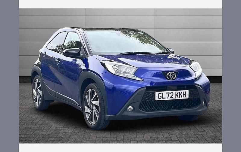 Blue Used 2022 Toyota Aygo X SUV | £11,995 - Image 1/2