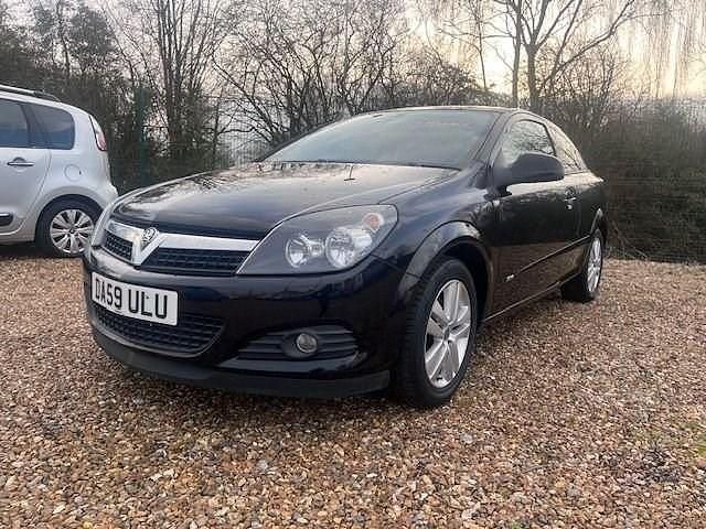 Used Vauxhall Astra Sport 115 HP (84 kW) 2009 Black Hatchback