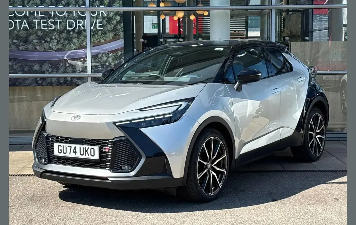 Used Toyota C-HR Sport 220 HP (161 kW) 2024 Silver SUV