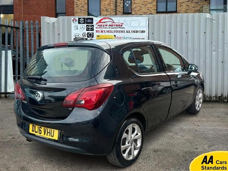 Used Vauxhall Corsa SRi 90 HP (66 kW) 2016 Black Hatchback