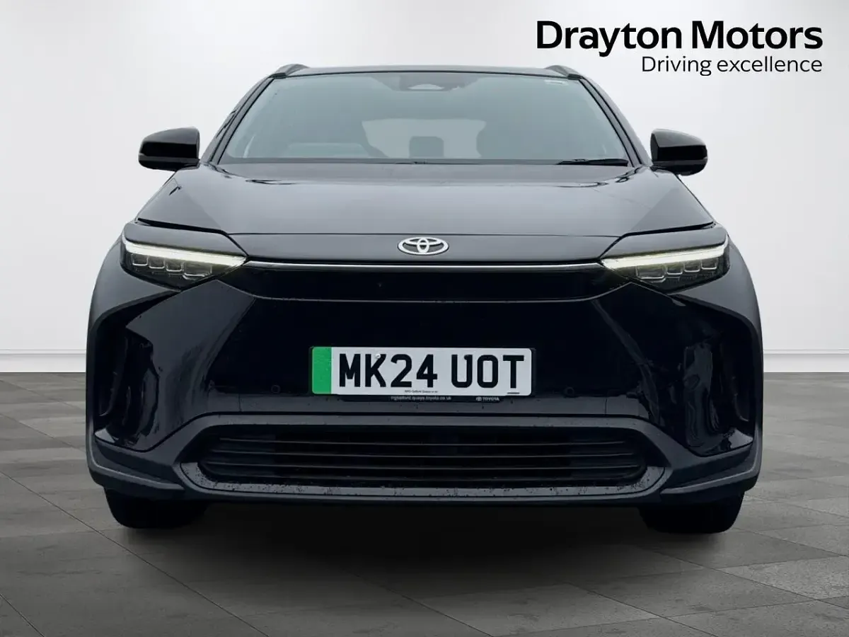 Used Toyota bZ4X 150 kW (204 HP) 2024 Black SUV