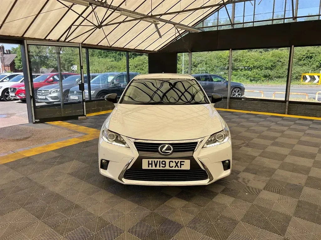 Used Lexus CT200h Sport Line 2019 White Hatchback