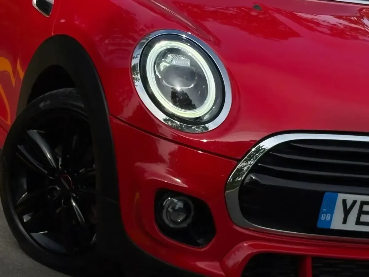 Usado Mini Cooper Hatch 2020 Vermelho Citadino