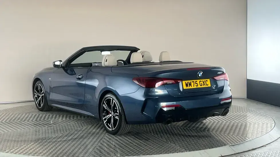 Usado BMW 420 M Sport 181 CV (133 kW) 2025 Azul Descapotable