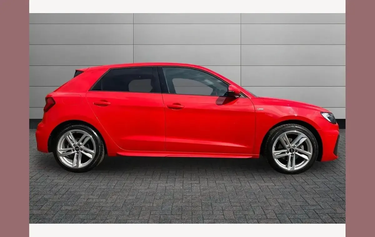 Used Audi A1 S-Line 110 HP (80 kW) 2022 Misano red SUV