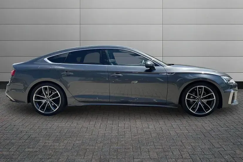 Used Audi A5 Sportback S-Line 201 HP (147 kW) 2024 Daytona grey Hatchback