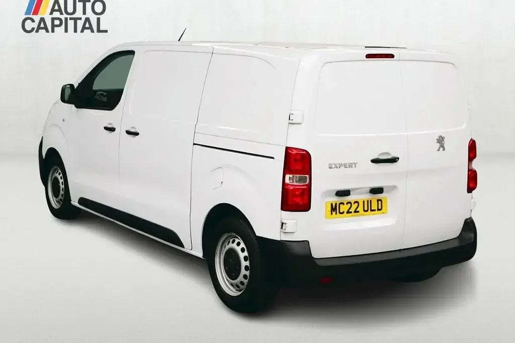 Used Peugeot Expert Premium 100 HP (73 kW) 2022 White Van