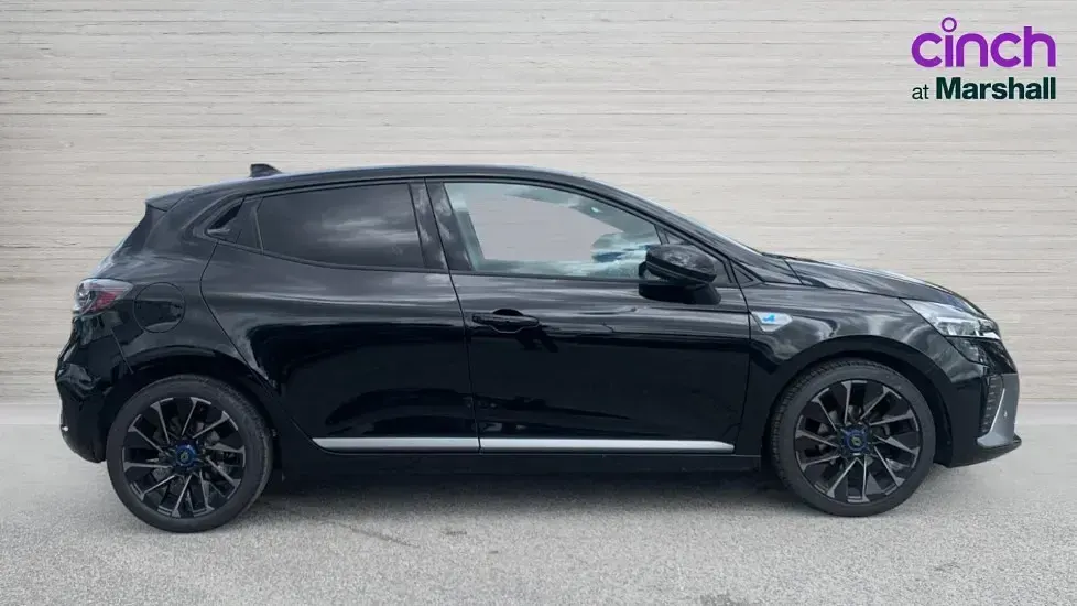 Used Renault Clio Esprit Alpine 90 HP (66 kW) 2025 Black Hatchback
