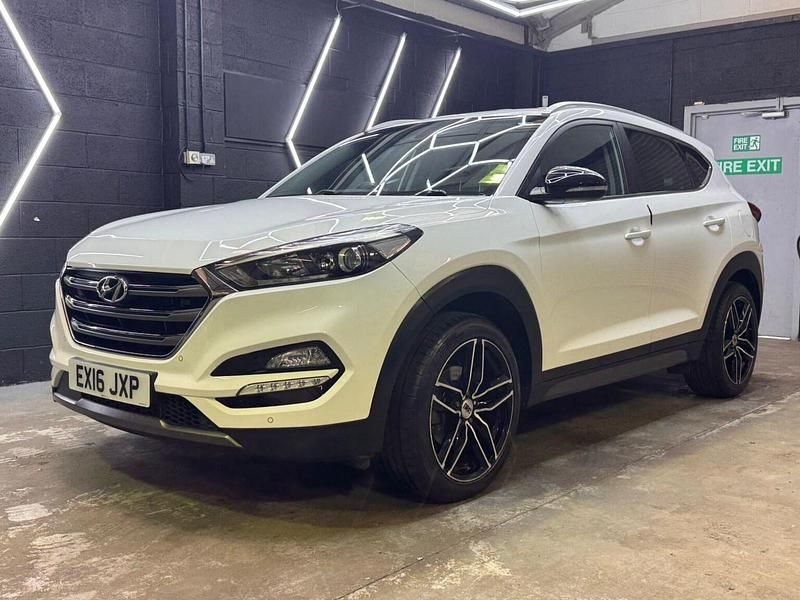 Used Hyundai Tucson Premium 2016 White SUV