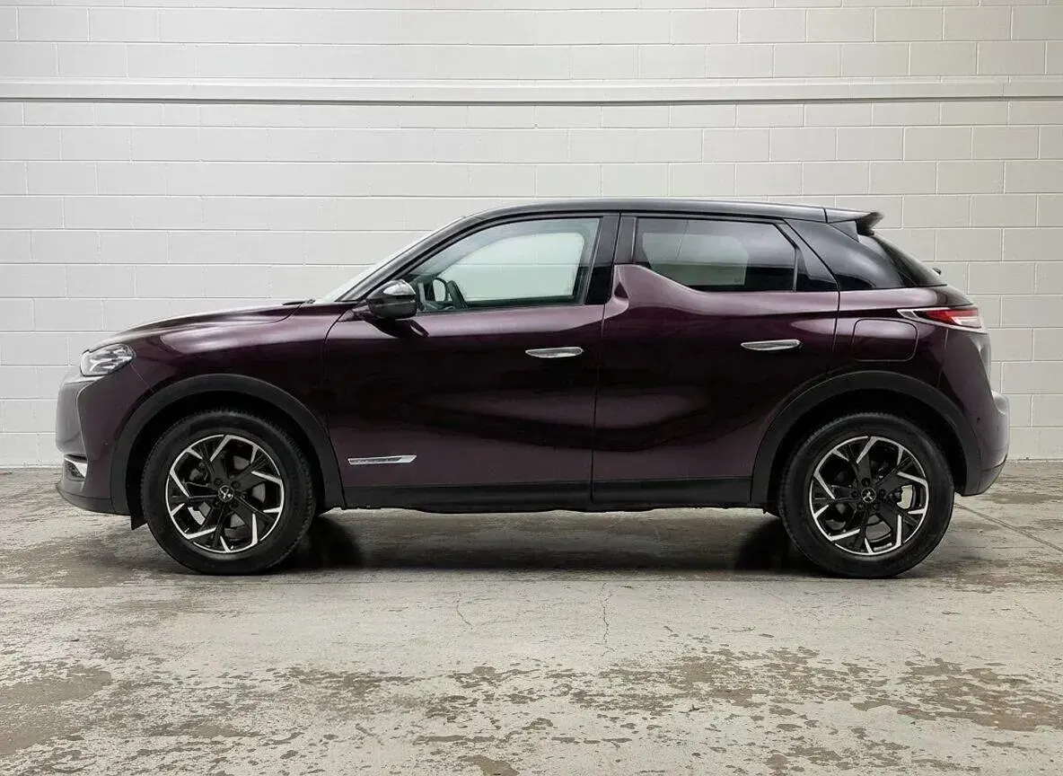 Używany DS Automobiles DS3 Prestige 2021 Purpurowy Minivan