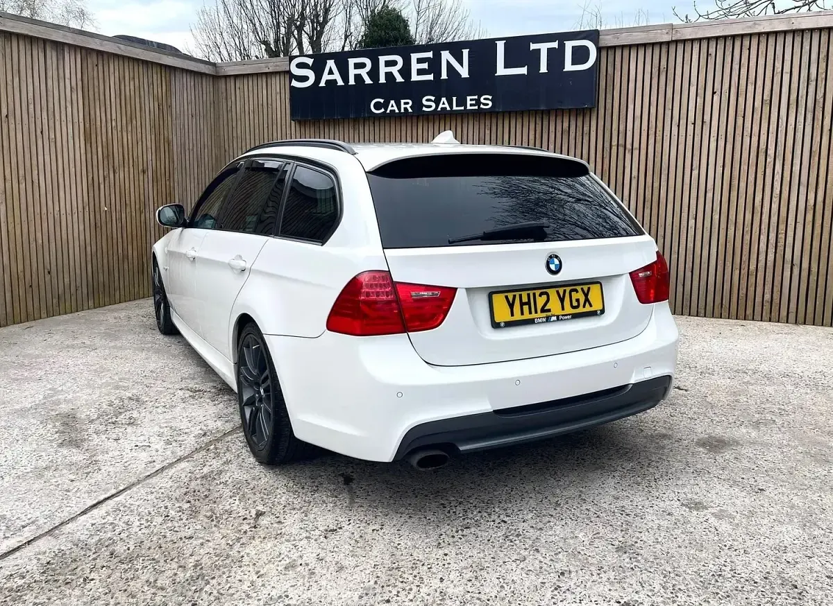 Used BMW 320 Sport Line 184 HP (135 kW) 2012 White Estate