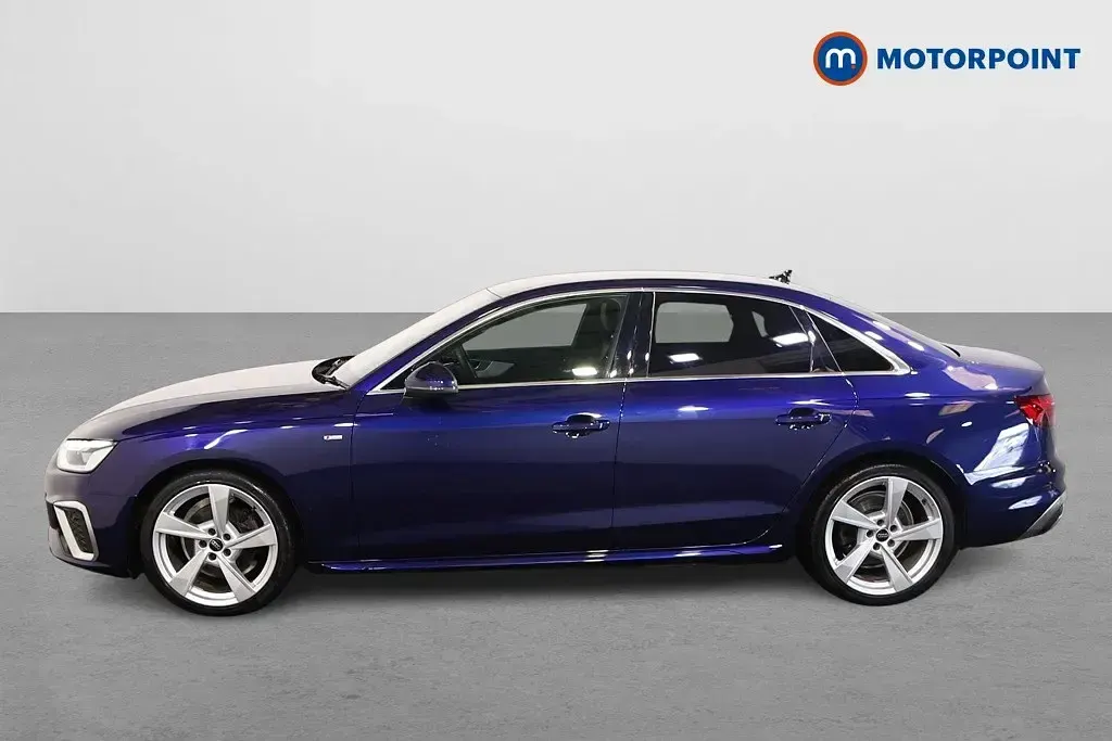 Usado Audi A4 S-Line 2023 Azul Sedan