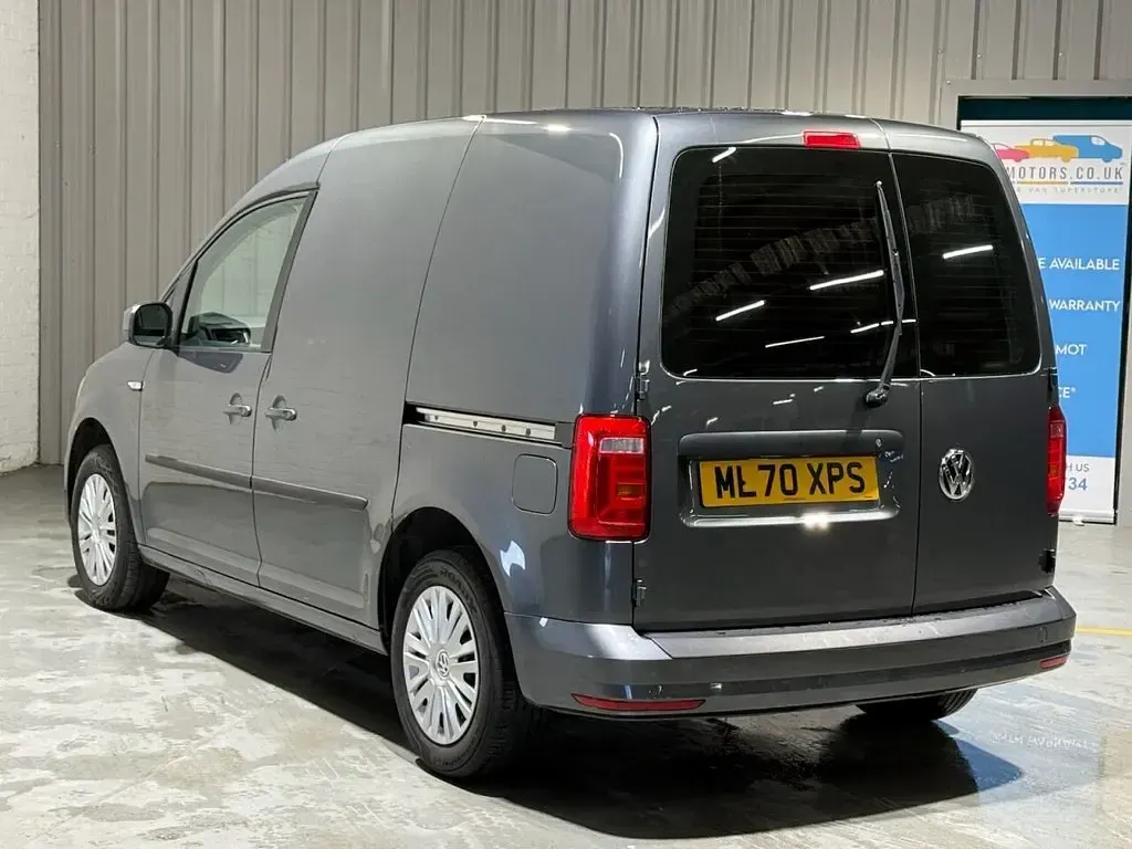 Used VW Caddy Trendline 102 HP (75 kW) 2020 Grey MPV