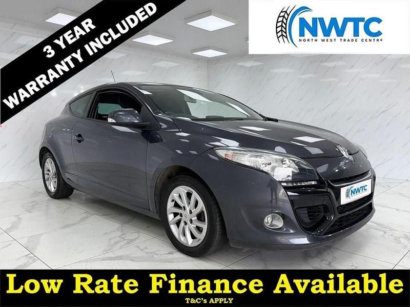 Grey Used 2013 Renault Mégane Coupé Dynamique Coupe | £3,395 (Fair price) - Image 1/4
