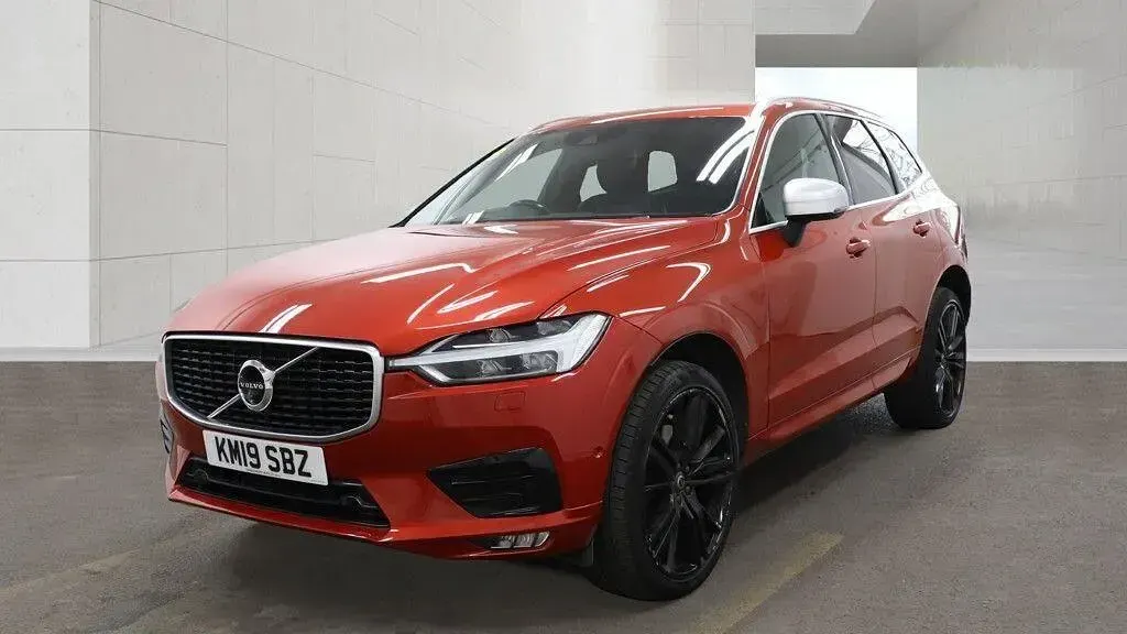 Used Volvo XC60 R-Design Pro 2019 Red SUV