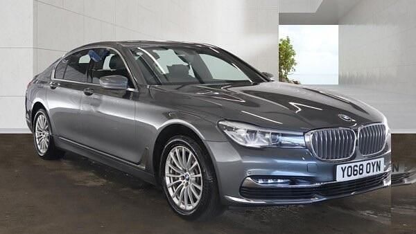 Usado BMW 730 Exclusive 2018 Gris Berlina