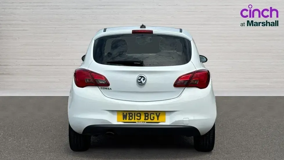 Used Vauxhall Corsa Sport 90 HP (66 kW) 2019 White Hatchback