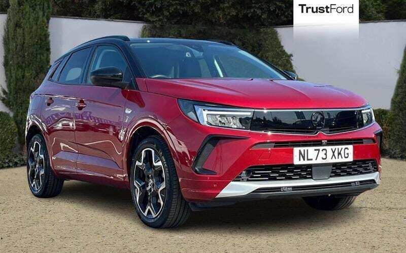 Used 2024 Vauxhall Grandland X Ultimate SUV | £18,995 (Good price) - Image 1/4