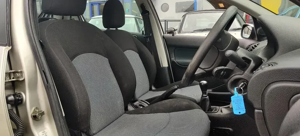Used Peugeot 206 S 2004 Grey Hatchback