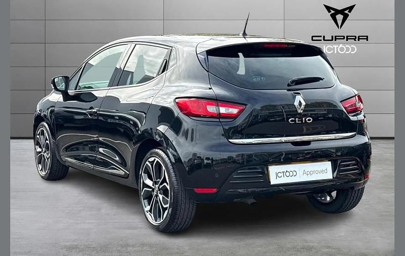Used Renault Clio IV Iconic 75 HP (55 kW) 2019 Black Hatchback