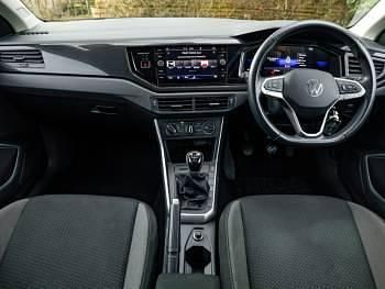 Used VW Taigo Life 95 HP (69 kW) 2023 White SUV