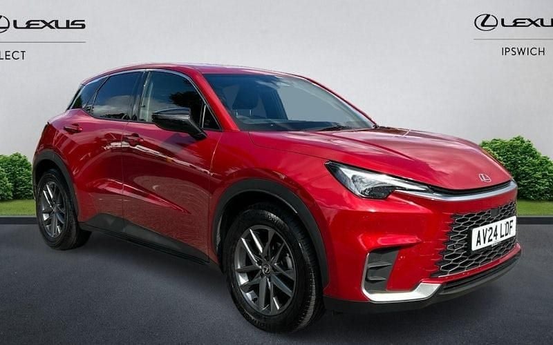 Used 2025 Lexus LBX SUV | £26,550 (Fair price) - Image 1/3