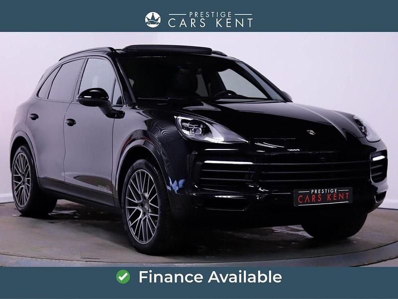 Used Porsche Cayenne Platinum Edition 340 HP (250 kW) 2023 Black SUV
