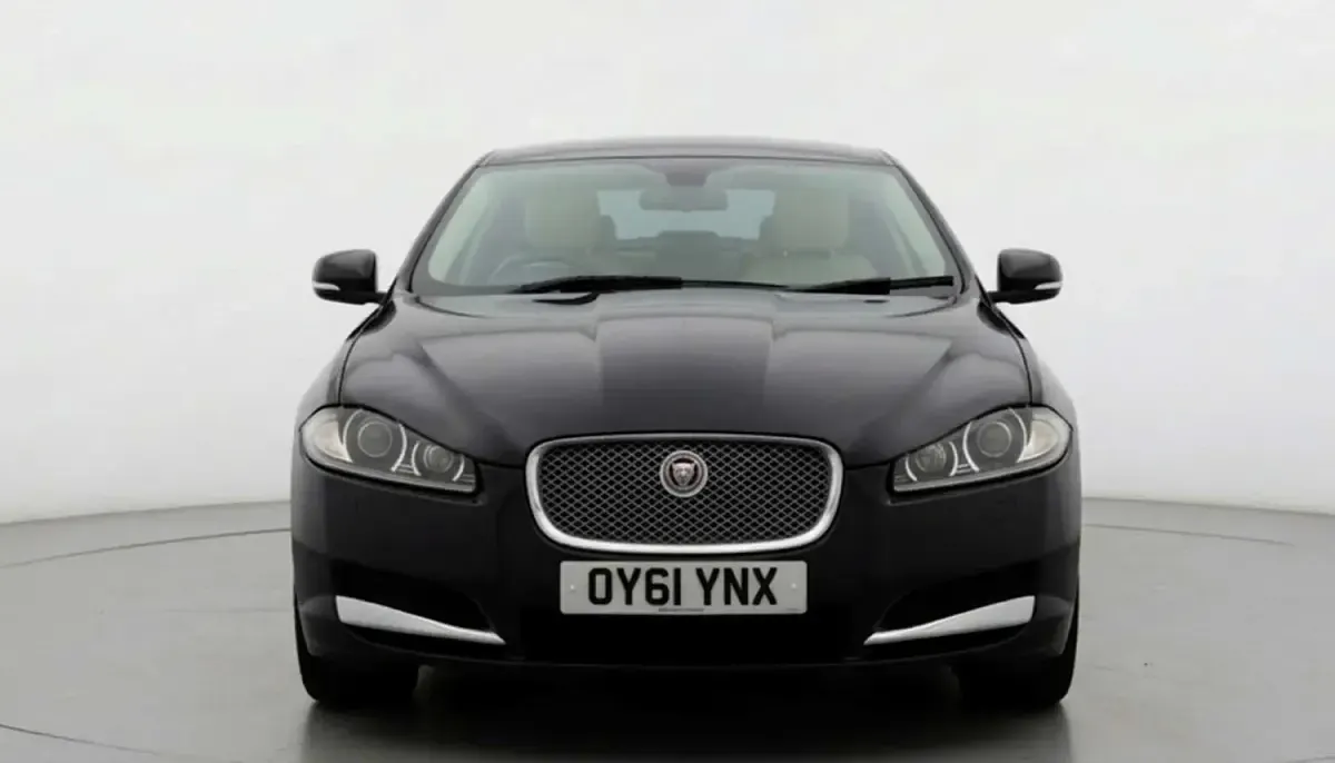 Usado Jaguar XF Portfolio 2011 Preto Sedan