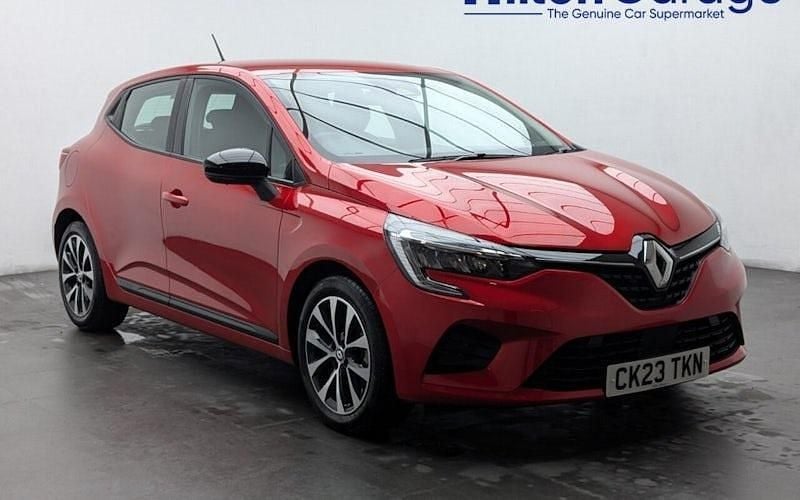 Red Used 2023 Renault Clio V Evolution Hatchback | £14,350 (Good price) - Image 1/4