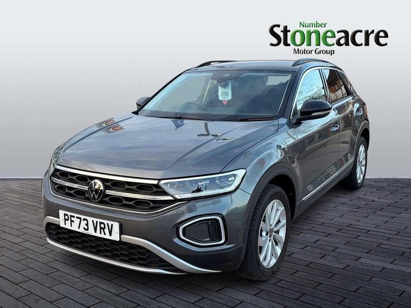 Second-hand VW T-Roc Style 110 CP (80 kW) 2023 Gri SUV