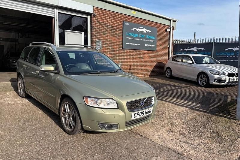 Used Volvo V50 SE Lux 2009 Green Estate