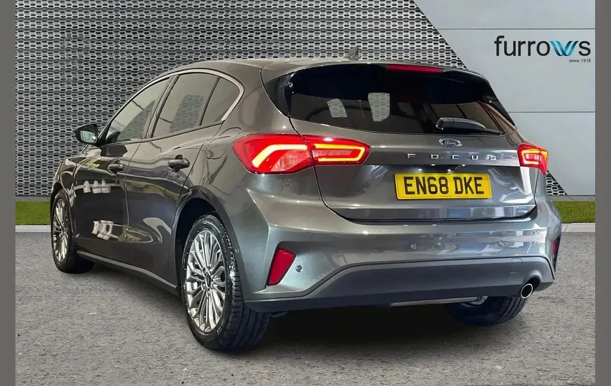 Used Ford Focus Titanium X 120 HP (88 kW) 2018 Grey Hatchback