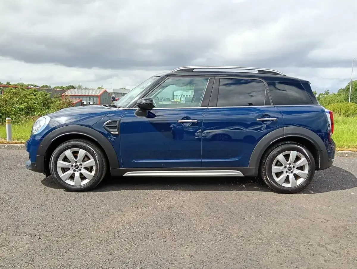Used Mini Cooper Countryman 134 HP (98 kW) 2018 Blue SUV