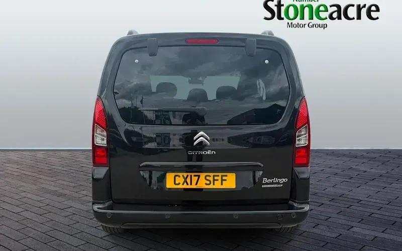 Used Citroën Berlingo Flair 99 HP (72 kW) 2017 Black MPV