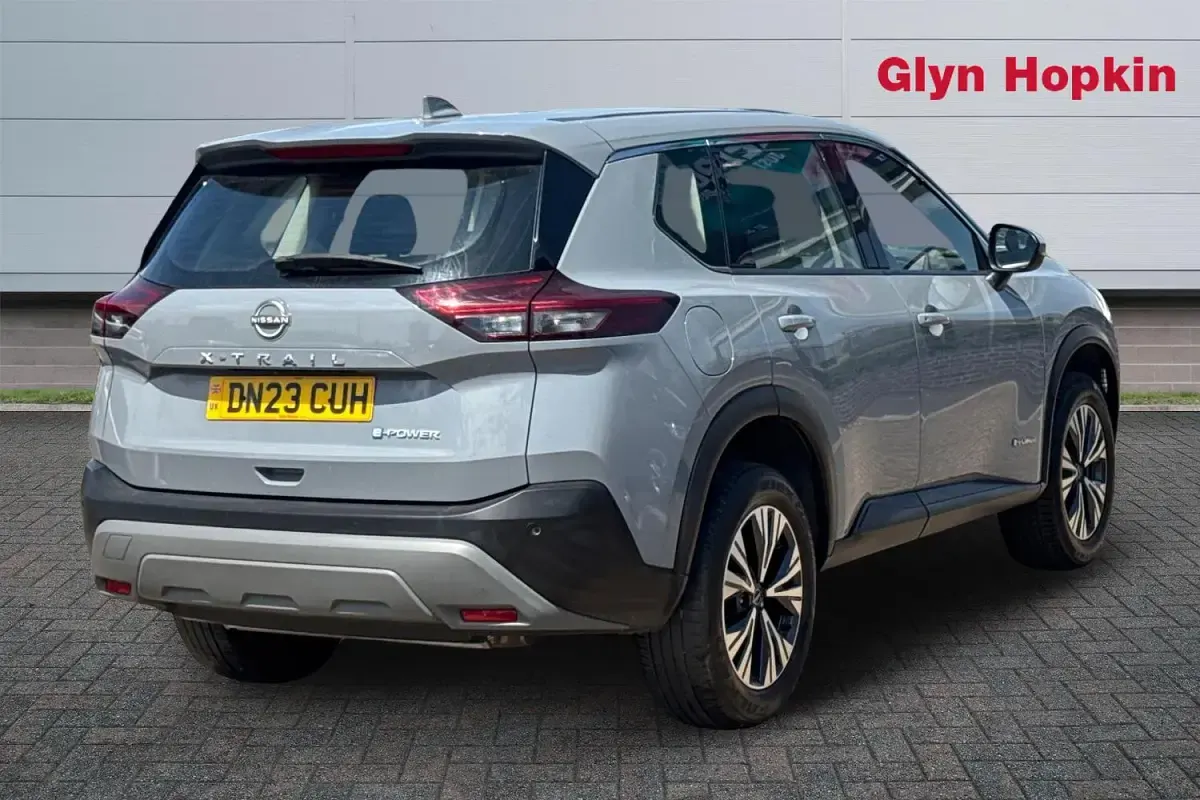 Used Nissan X-Trail Acenta Premium 213 HP (156 kW) 2023 Grey SUV