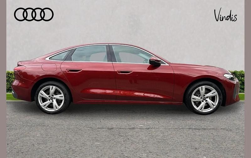 Używany Audi A5 Sport 147 KM (108 kW) 2025 Czerwony Sedan/Limuzyna
